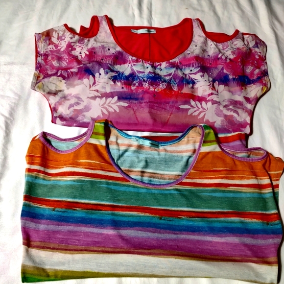 Women's cold shoulder tops - Picture 1 of 5